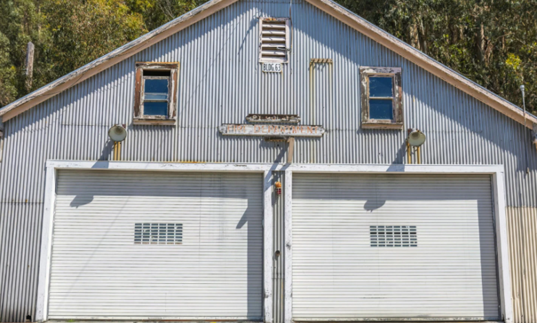 What Homeowners Should Know About Insulated Garage Door Installations