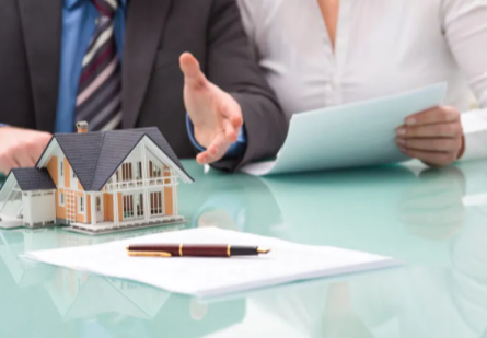 Avoiding the Pitfalls of Relying on Domestic Insurance When Abroad